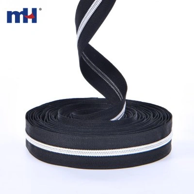 #5 Nylon Silver Teeth Zipper Long Chain