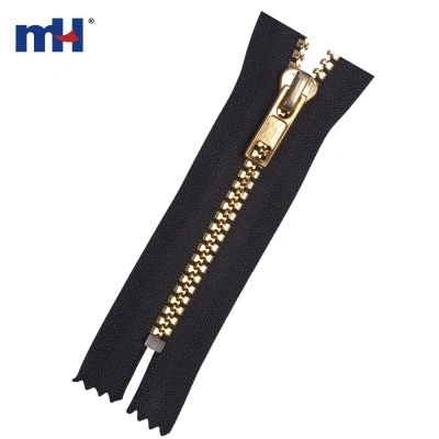 #5 Plastic Golden Teeth Zipper